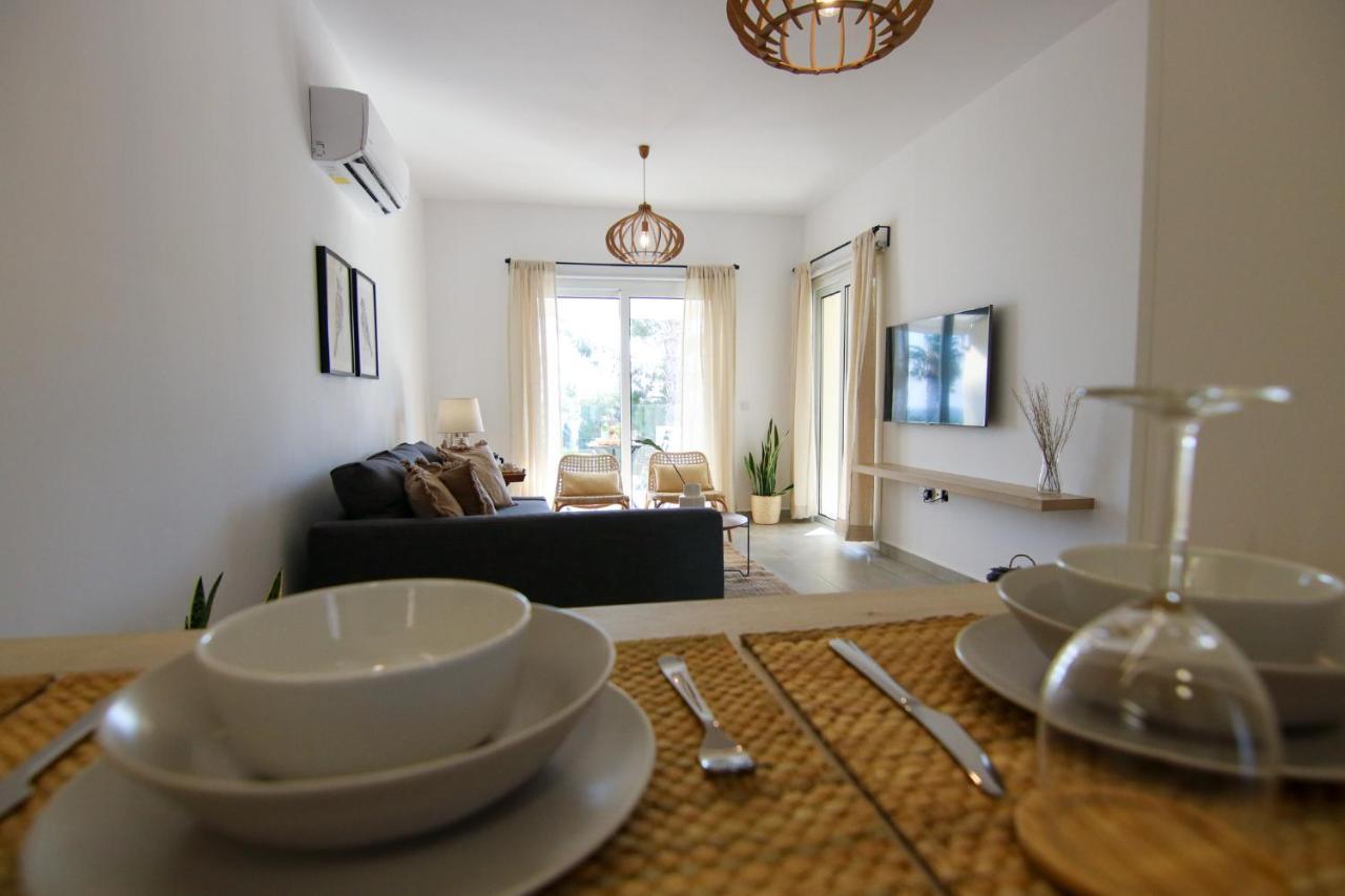 Apartament Phaedrus Living Seaview Luxury Flat Limnaria 153 Pafos Zewnętrze zdjęcie