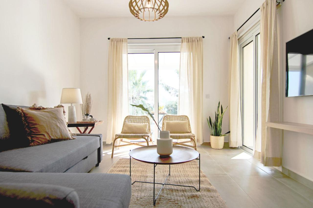 Apartament Phaedrus Living Seaview Luxury Flat Limnaria 153 Pafos Zewnętrze zdjęcie