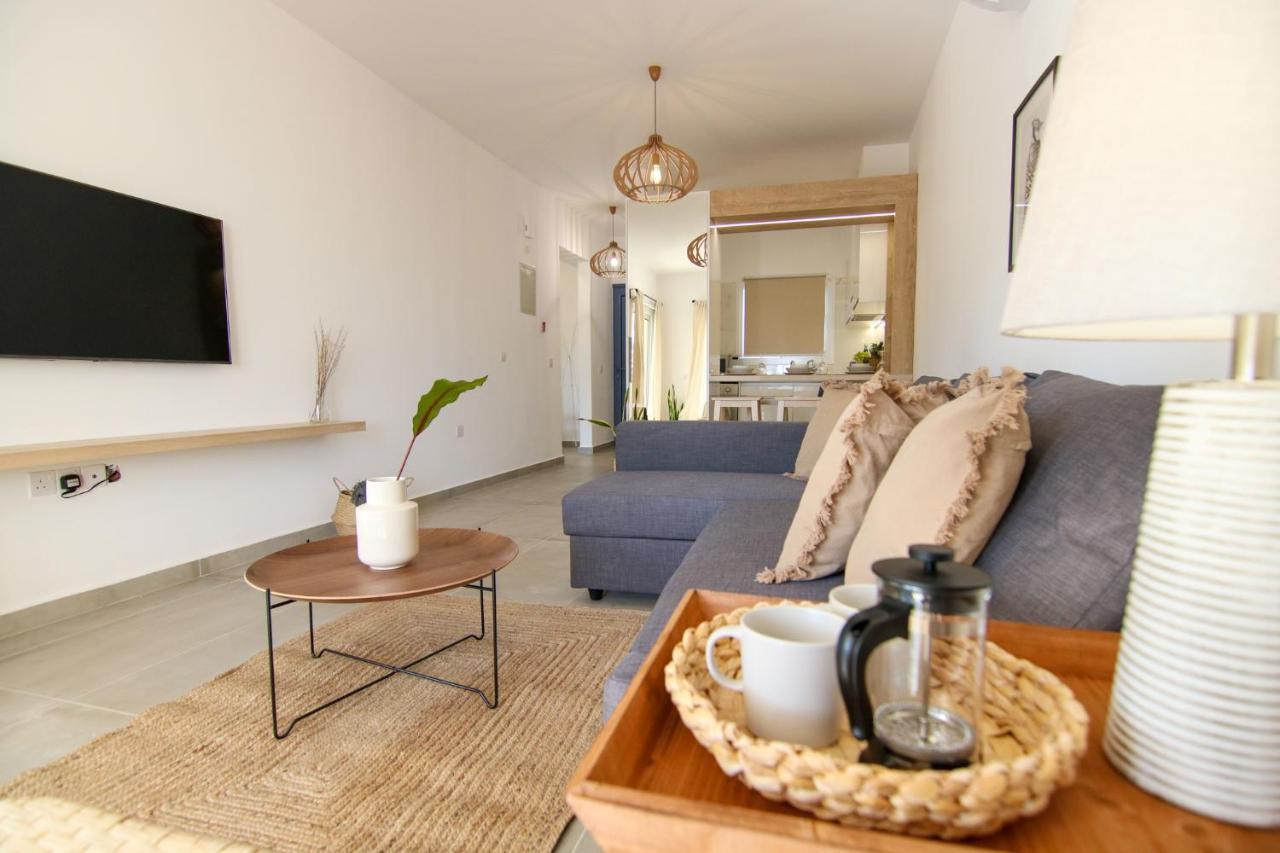 Apartament Phaedrus Living Seaview Luxury Flat Limnaria 153 Pafos Zewnętrze zdjęcie